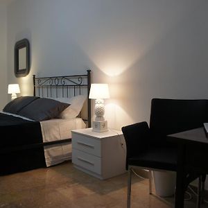 Deluxe Zimmer mit Kingsize-Bett